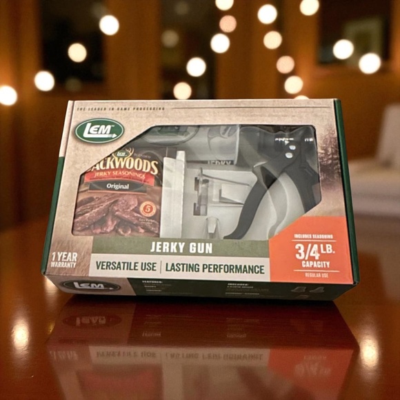LEM Products Jerky Maker NEW in box Hunting Food Preservation - Picture 1 of 2